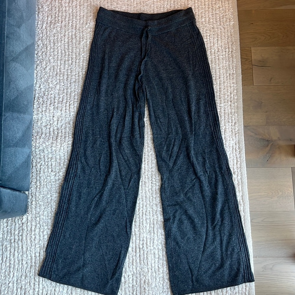 Splendid wool/cashmere lounge pants